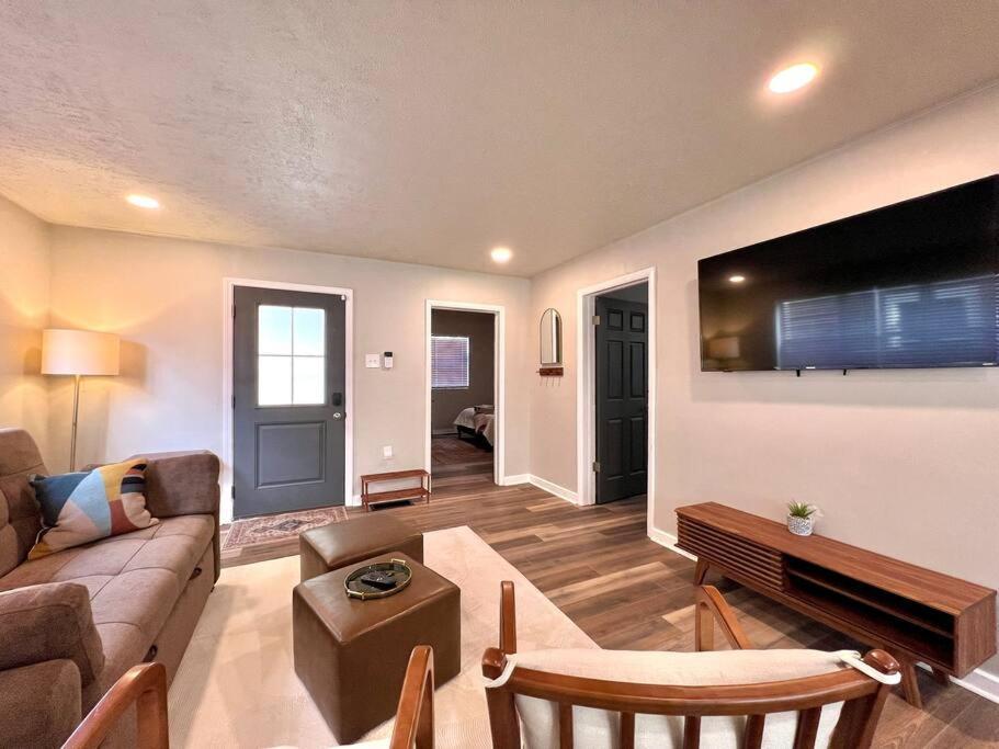 Modern Style Home Near Dt Indy & Major Attractions Indianapolis Esterno foto